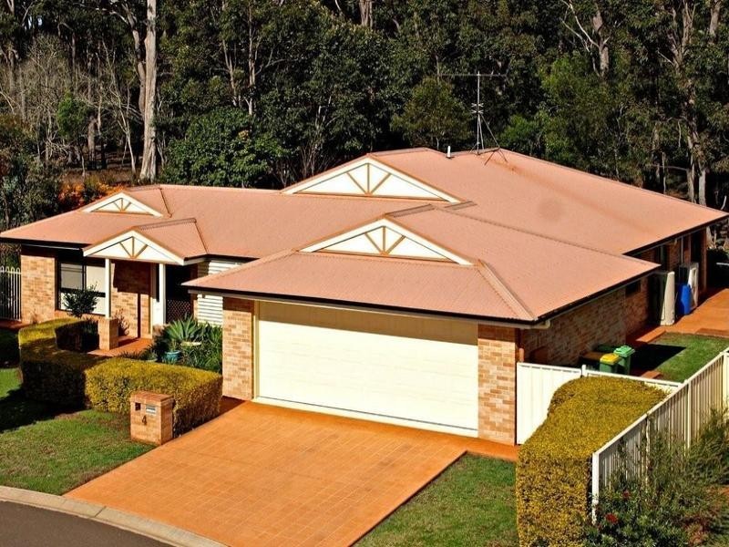 4 Jake Court, Middle Ridge QLD 4350