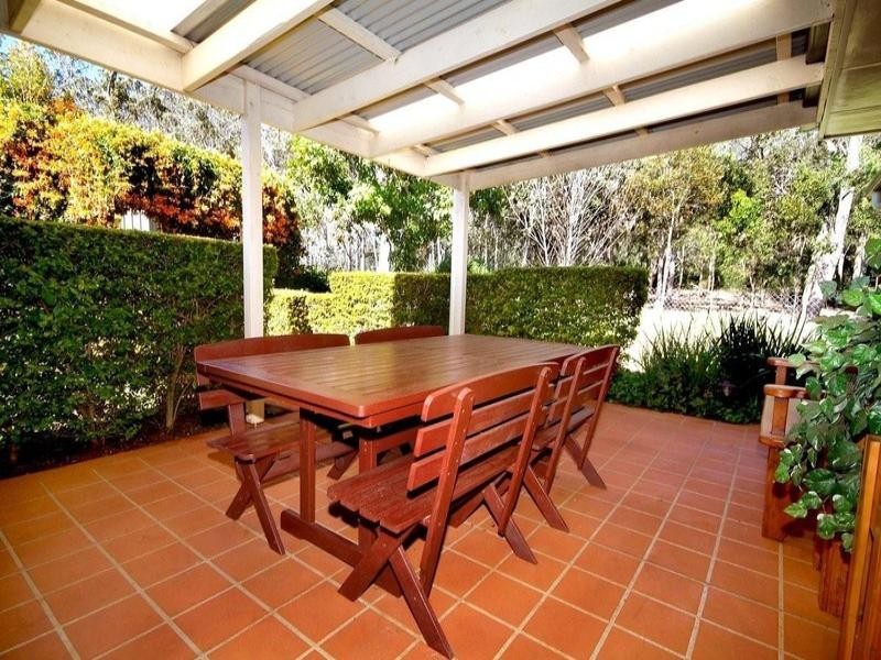 4 Jake Court, Middle Ridge QLD 4350