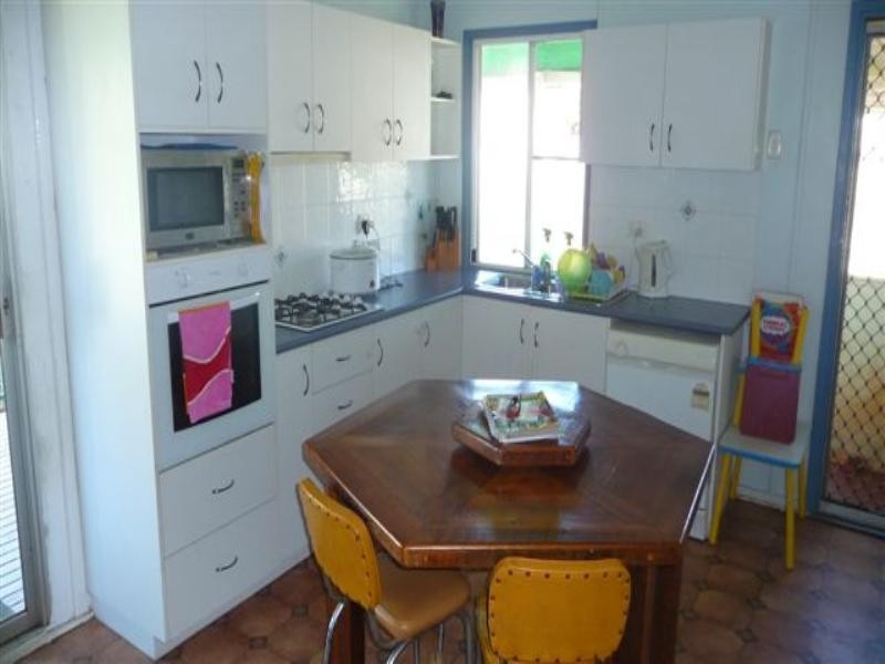 60 Gleeson Crescent, Harlaxton QLD 4350