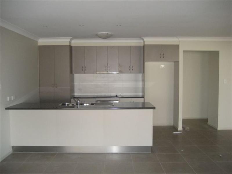 25 Coolana Court, Glenvale QLD 4350