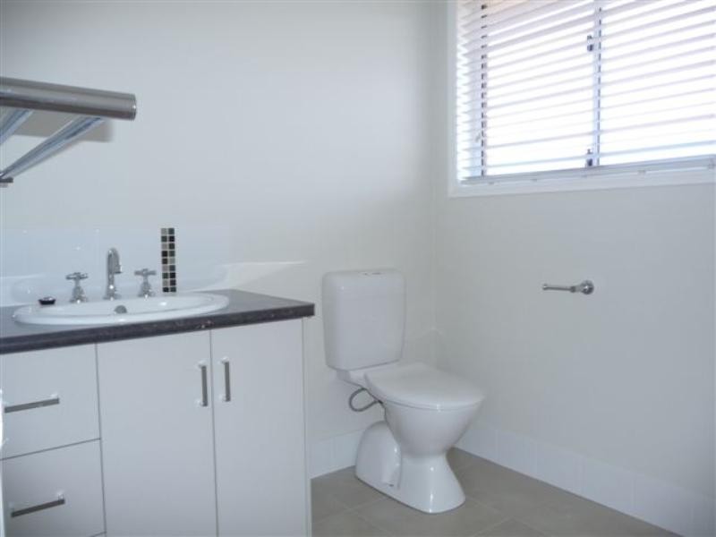 5 Gaudron Court, Wilsonton Heights QLD 4350