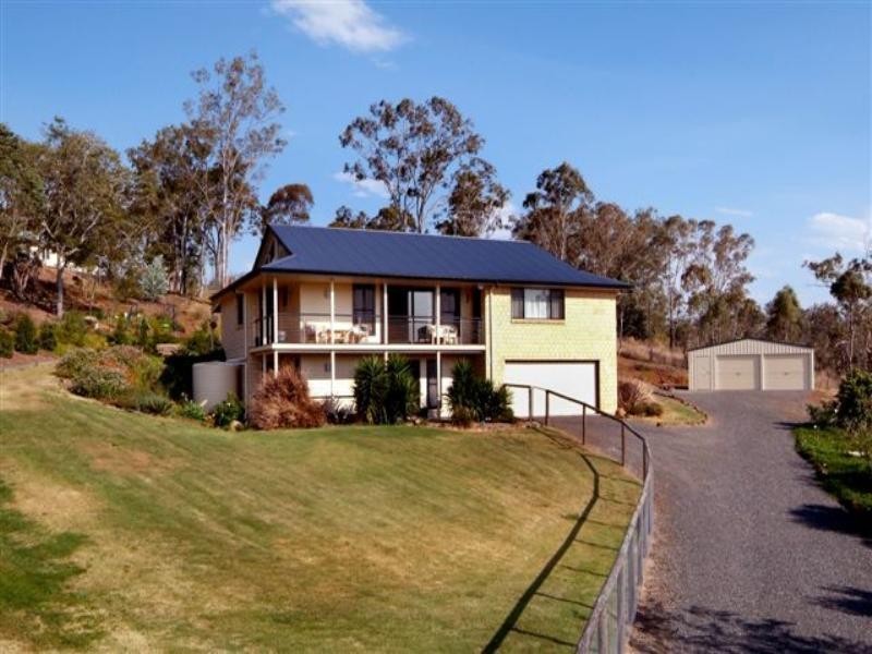 8 Ella Court, Cotswold Hills QLD 4350