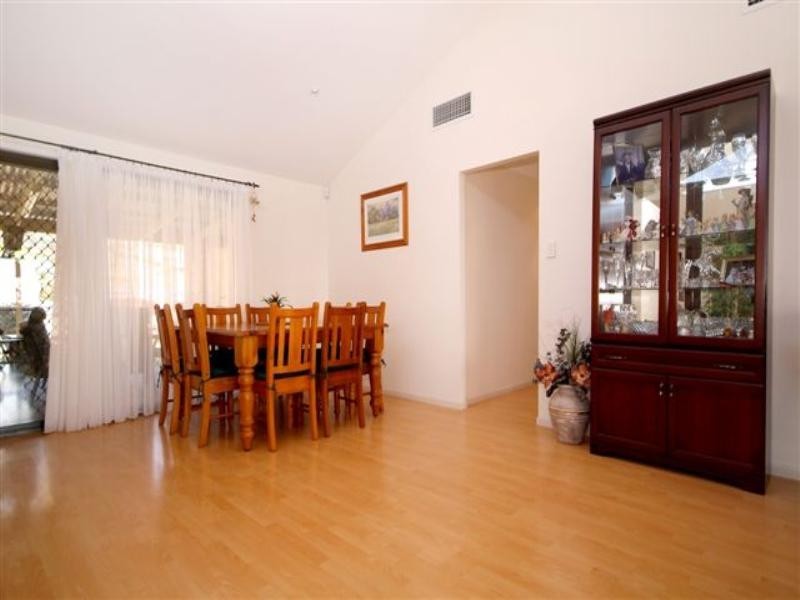 8 Ella Court, Cotswold Hills QLD 4350