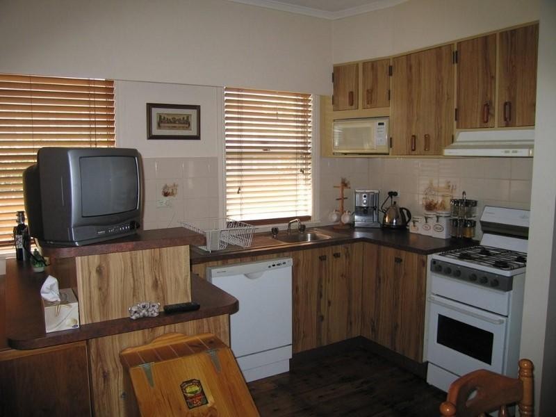 242 South Street, South Toowoomba QLD 4350