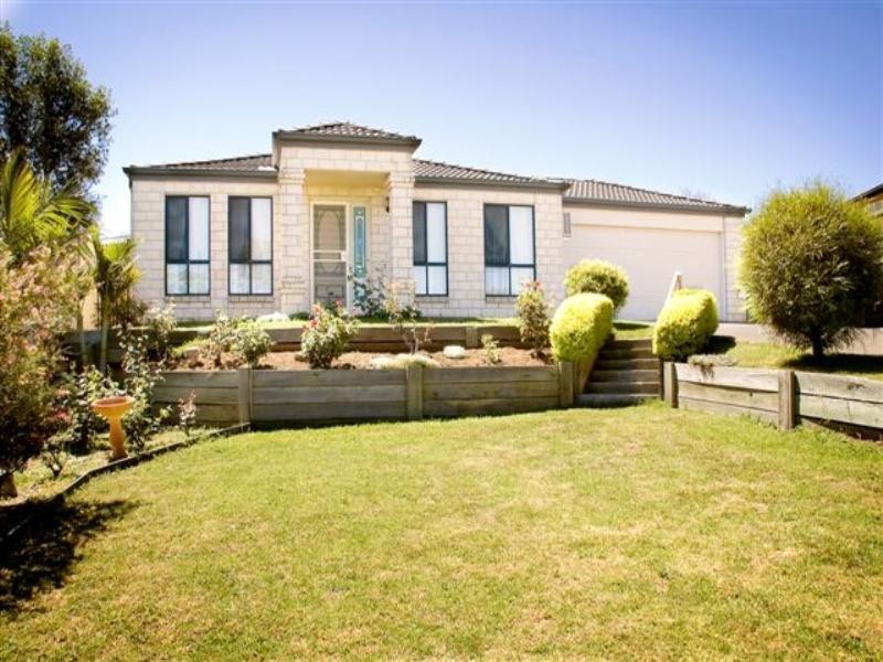 5 Saratoga Close, Wilsonton QLD 4350
