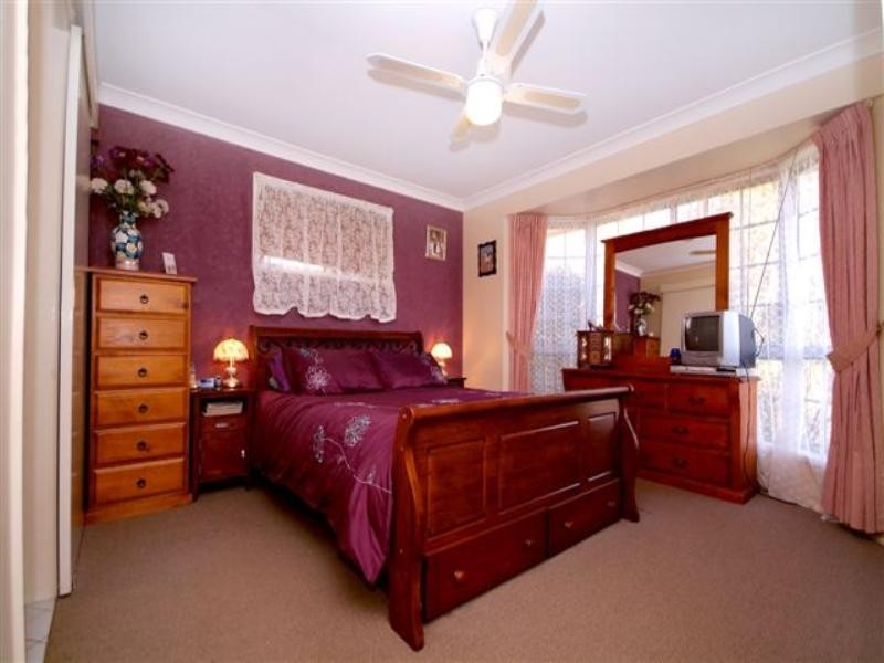 33 Redwood Street, Newtown QLD 4350