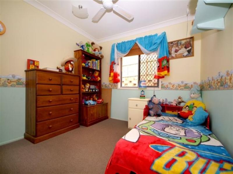 33 Redwood Street, Newtown QLD 4350