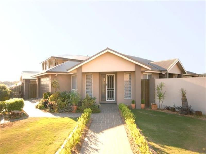 9 Barambah Street, Glenvale QLD 4350