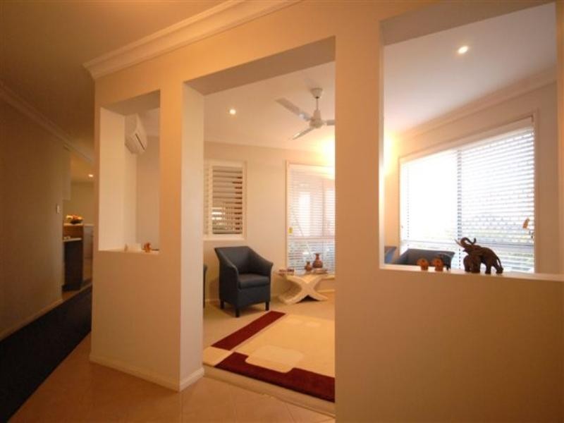 9 Barambah Street, Glenvale QLD 4350