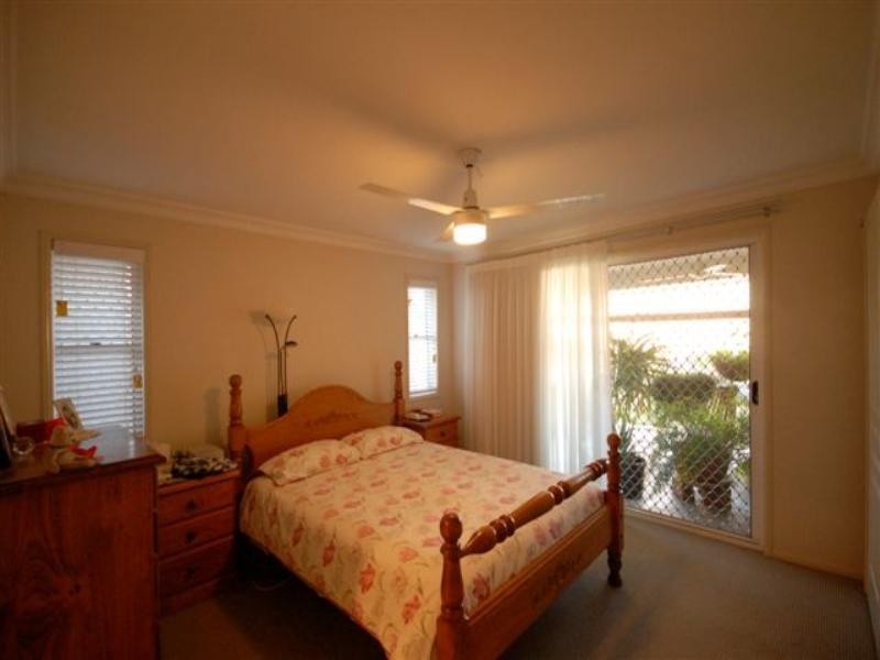 9 Barambah Street, Glenvale QLD 4350