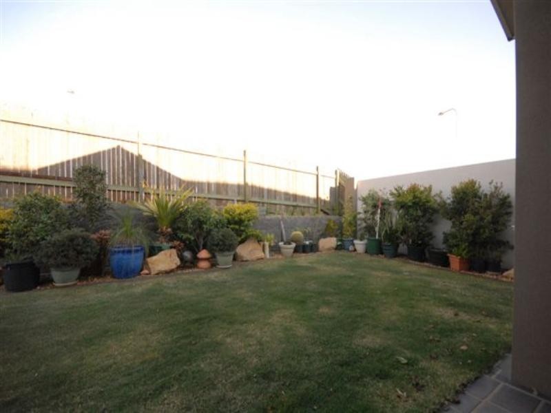 9 Barambah Street, Glenvale QLD 4350