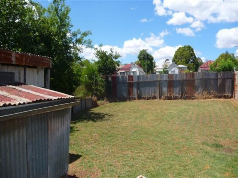 18 Aspect Street, North Toowoomba QLD 4350