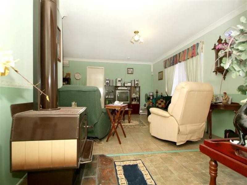 8 Lawmere Court, Kingsthorpe QLD 4400