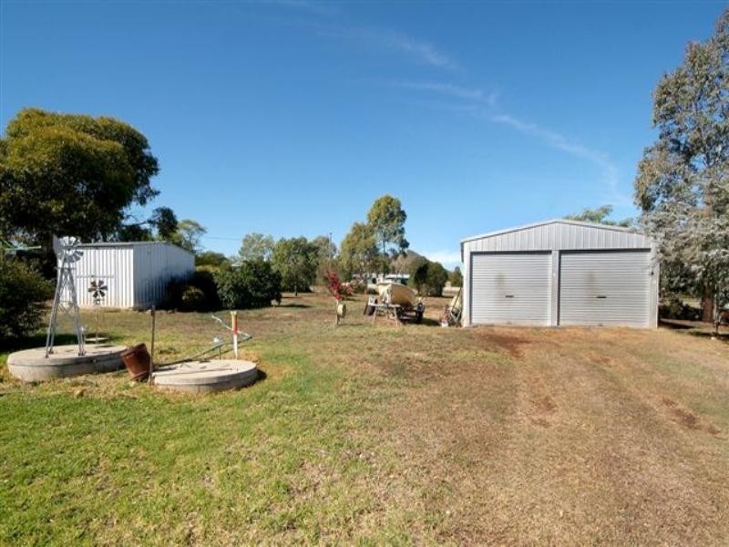 8 Lawmere Court, Kingsthorpe QLD 4400