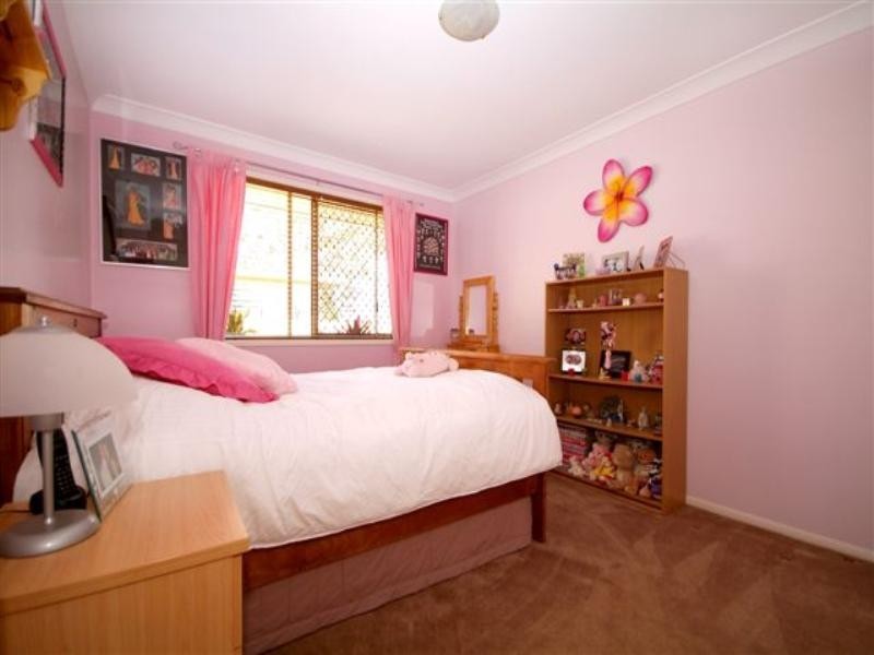 1 Jakirralee Court, Middle Ridge QLD 4350