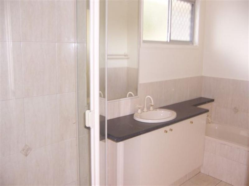 2 Anderson Street, East Toowoomba QLD 4350