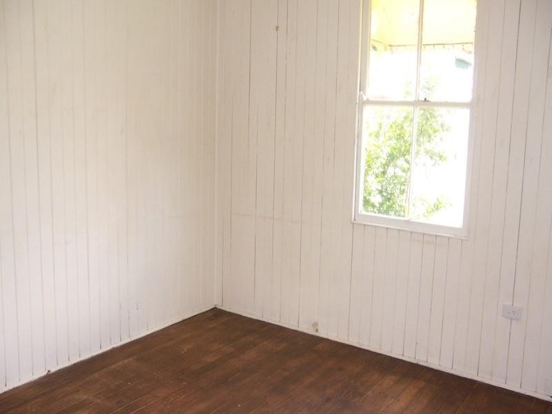 9 Inter Street, North Toowoomba QLD 4350