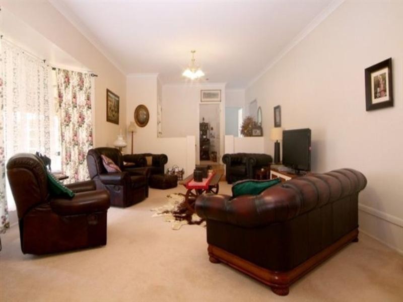 261 Kearney Street, Top Camp QLD 4350