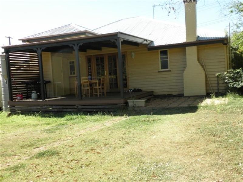 100 Jellicoe Street, North Toowoomba QLD 4350