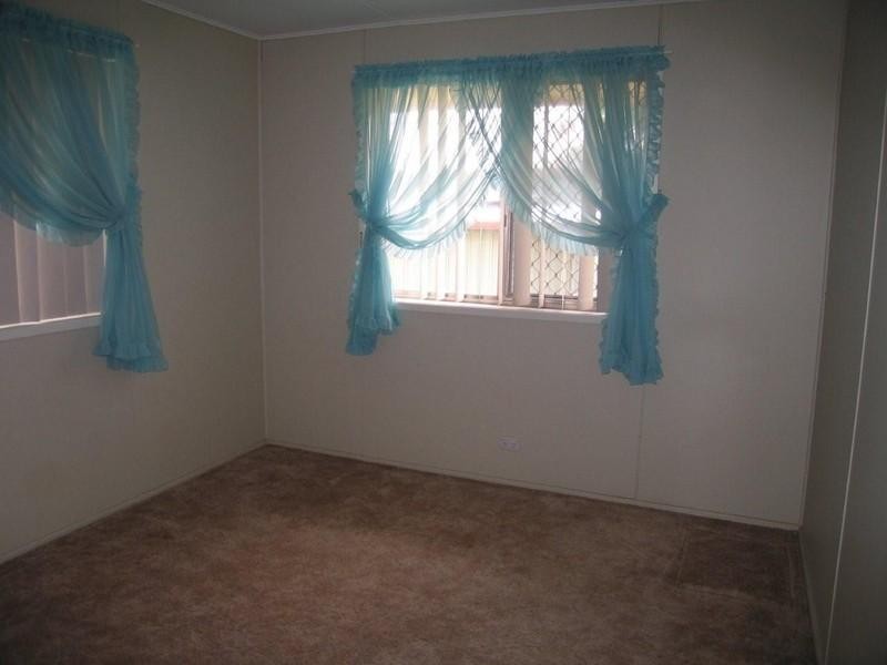 263 Mackenzie Street, Centenary Heights QLD 4350