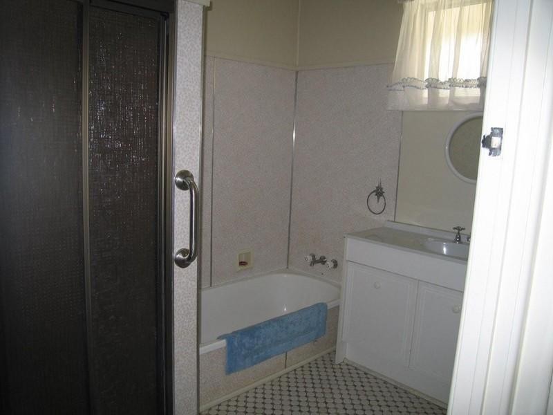 263 Mackenzie Street, Centenary Heights QLD 4350