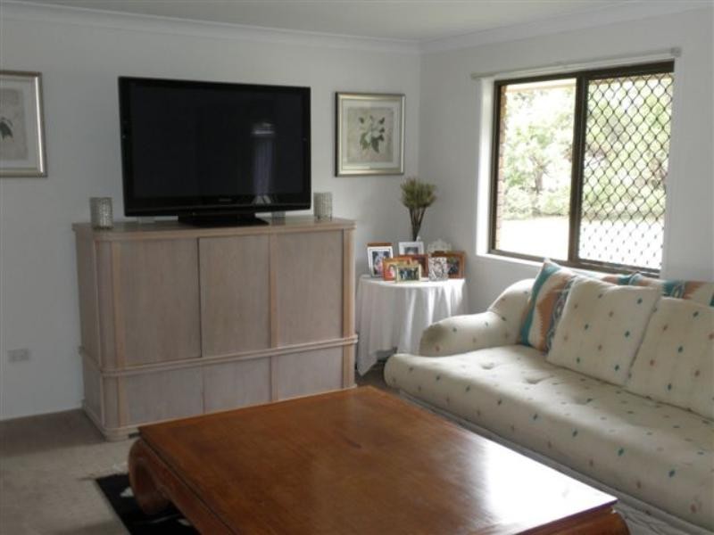 2 Volker Street, Darling Heights QLD 4350