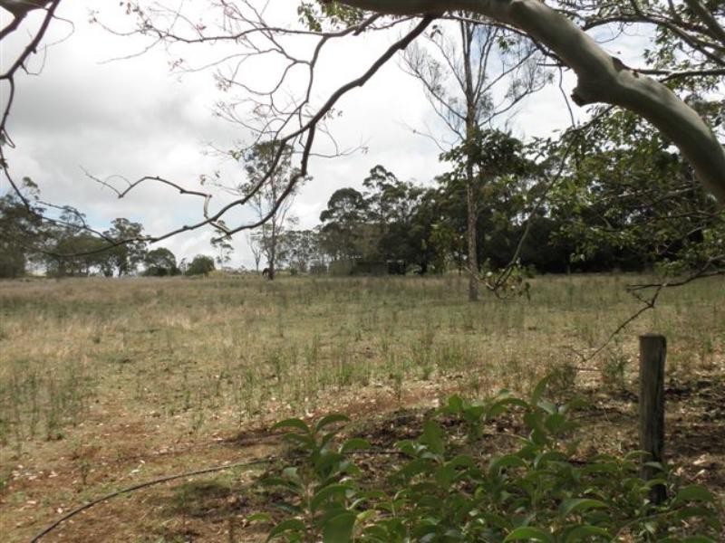 2 Volker Street, Darling Heights QLD 4350