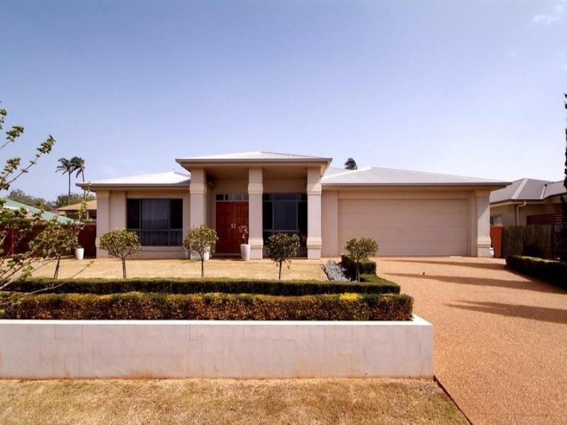 14 Howard Street, Middle Ridge QLD 4350