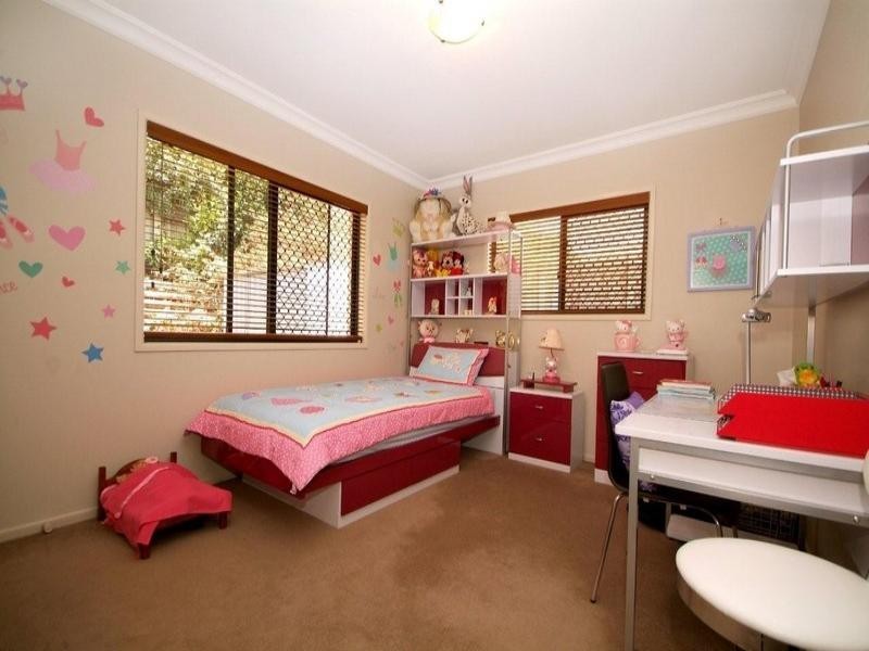 14 Howard Street, Middle Ridge QLD 4350