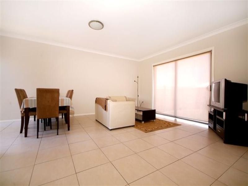 3/11 Sambar Court, Kearneys Spring QLD 4350