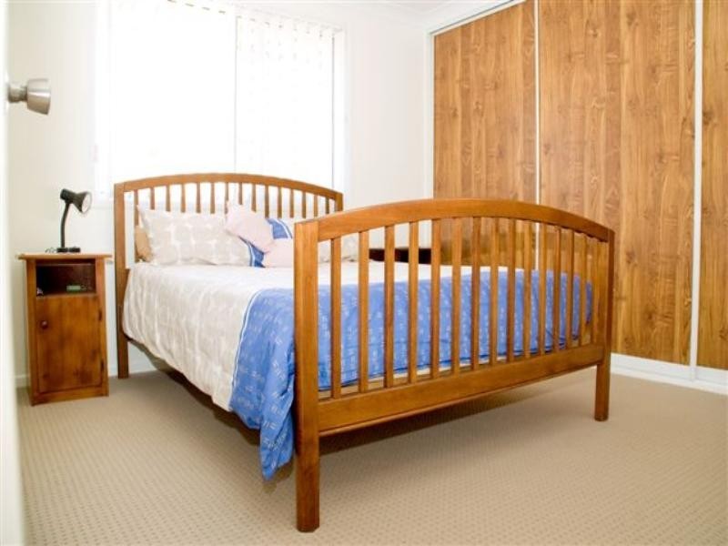 17 Knockator Crescent, Centenary Heights QLD 4350