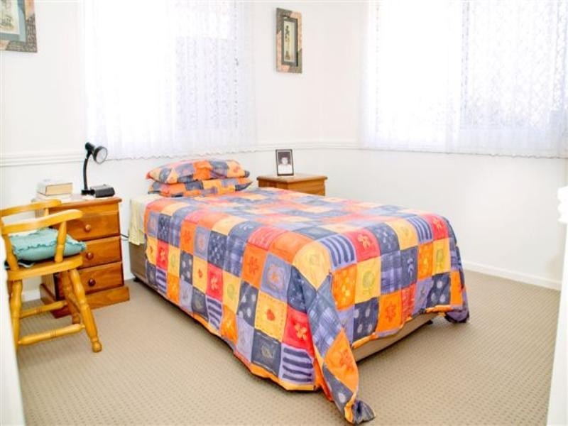 17 Knockator Crescent, Centenary Heights QLD 4350