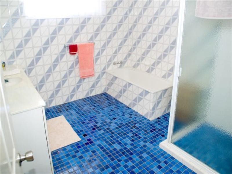 17 Knockator Crescent, Centenary Heights QLD 4350