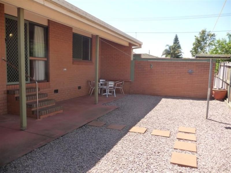 15 Truscott Street, Wilsonton QLD 4350