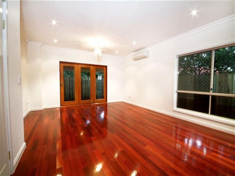 2/36 High Street, Rangeville QLD 4350