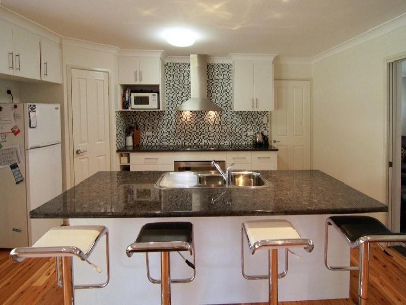 10 Rosella Street, Rangeville QLD 4350