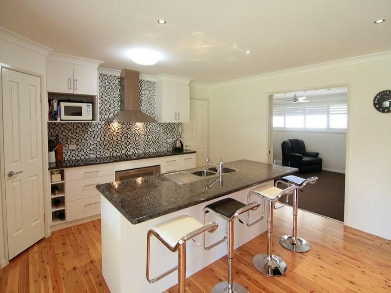 10 Rosella Street, Rangeville QLD 4350