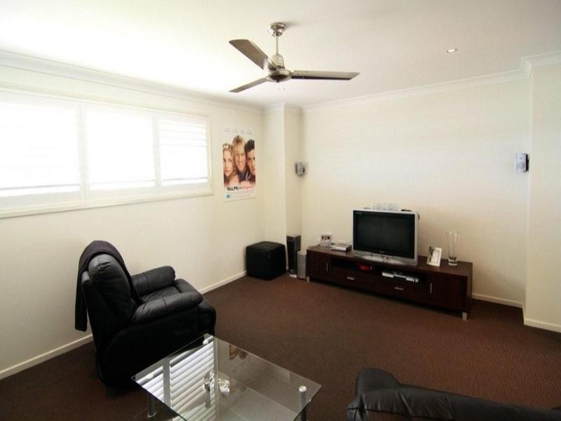 10 Rosella Street, Rangeville QLD 4350