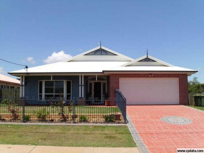 142 Spring Street, Kearneys Spring QLD 4350