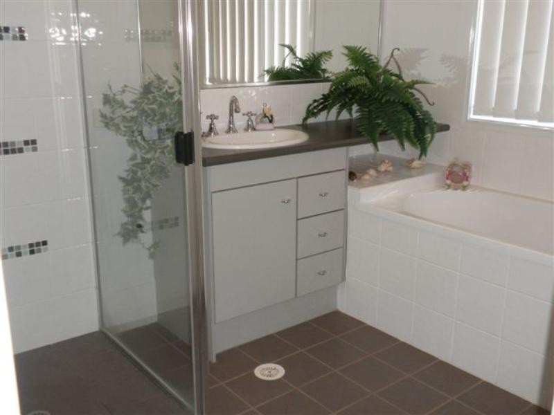 29 Highgrove Drive, Highfields QLD 4352