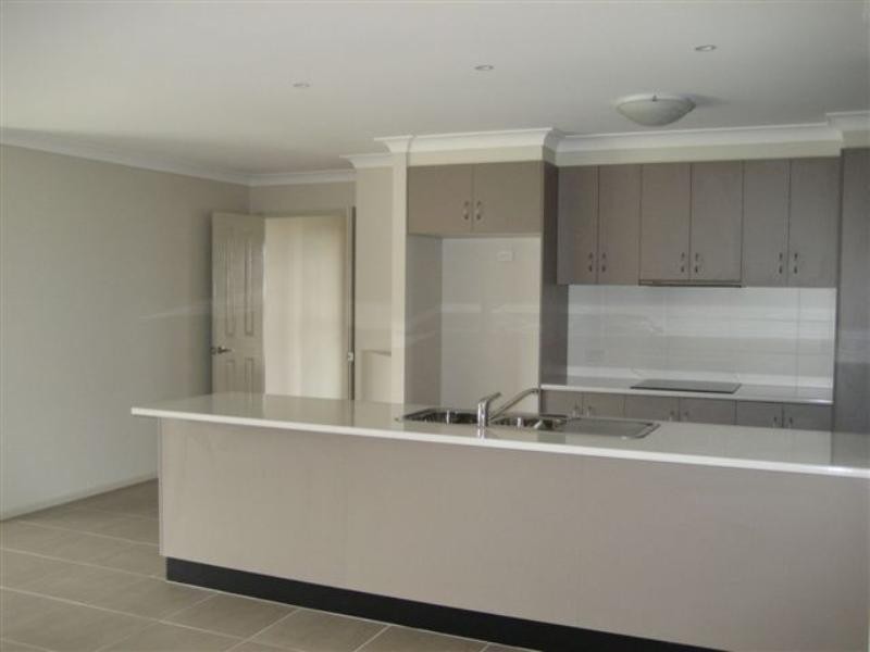 73 Whitman Street, Westbrook QLD 4350