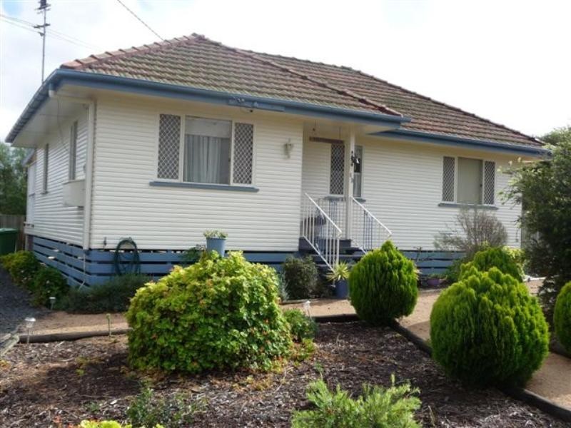 49 Gulligal Street, Kingsthorpe QLD 4400