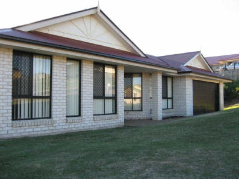 21 McShane Drive, Mount Kynoch QLD 4350