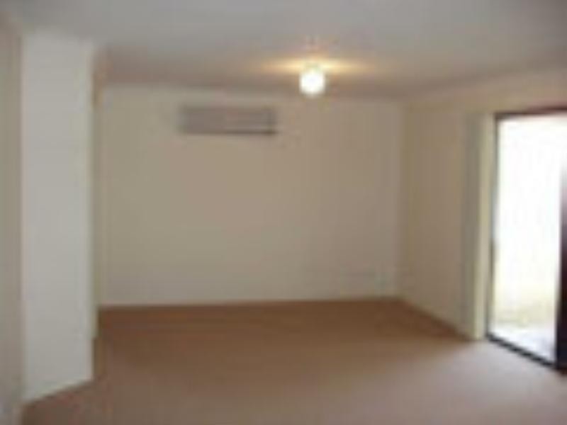 21 McShane Drive, Mount Kynoch QLD 4350