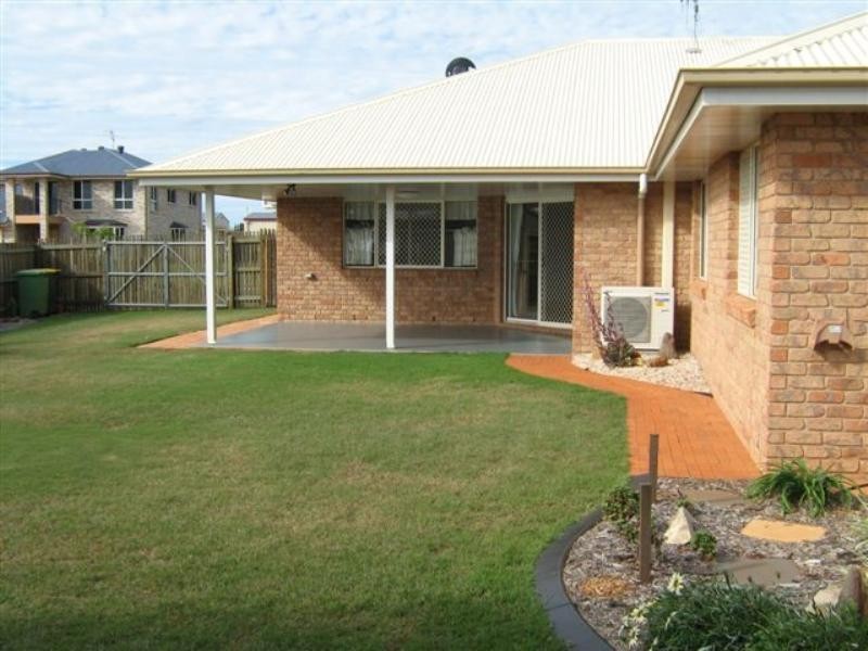 28 Nioka Drive, Highfields QLD 4352