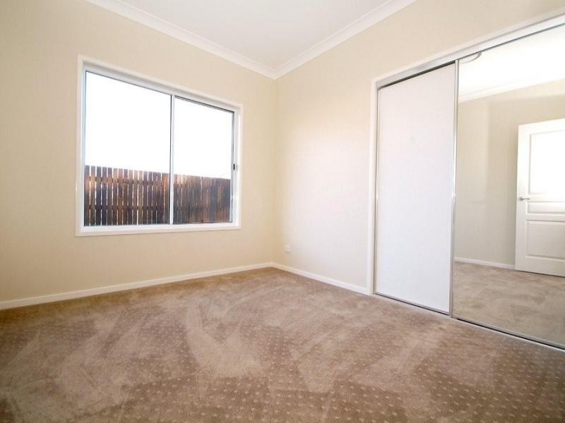 9 Fallon Drive, Middle Ridge QLD 4350