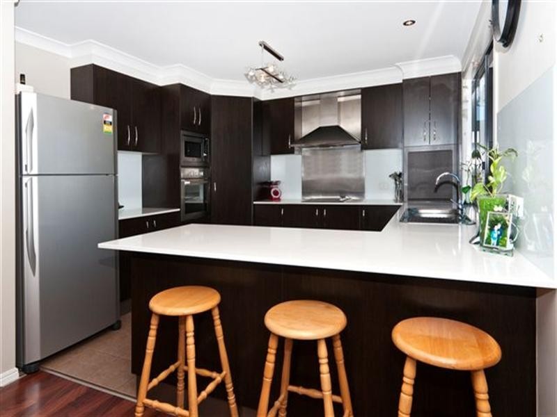 24 Edwin Street, Westbrook QLD 4350