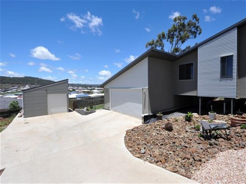 24 Edwin Street, Westbrook QLD 4350
