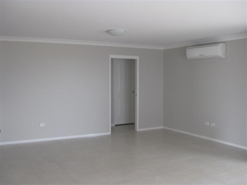 9 Koel Crescent, Highfields QLD 4352