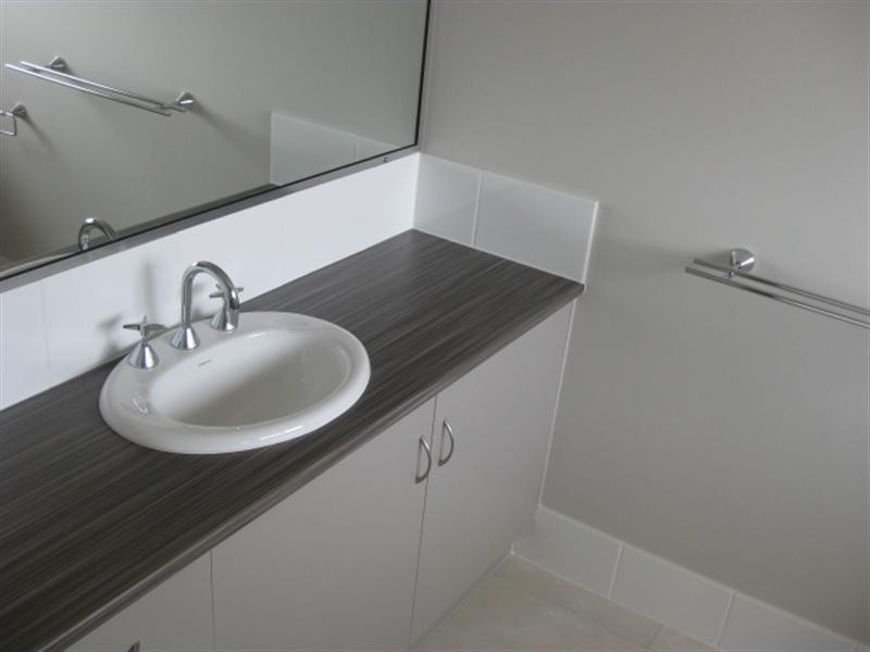 9 Koel Crescent, Highfields QLD 4352